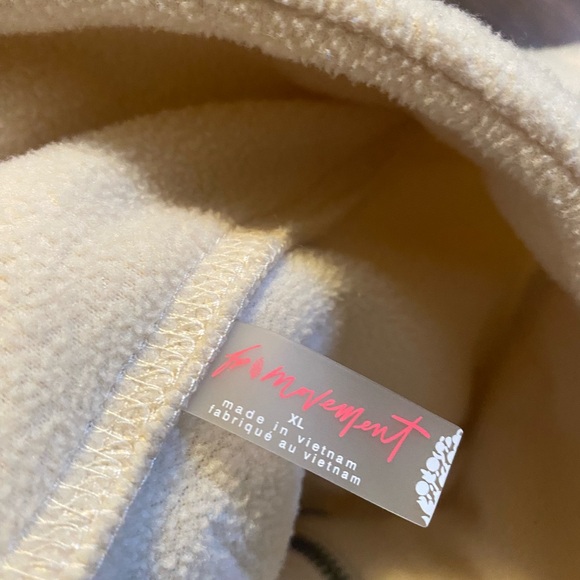 Free people movement fleece! - Picture 3 of 3